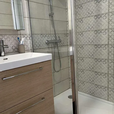 Apartment Sp820-021 T2 - 4 Couchages Pierre La